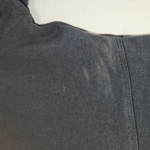 Victoria Sport Grey Long Sleeve Sheer Back Twist Front Cutout Crop Sports Top - Picture 13 of 13